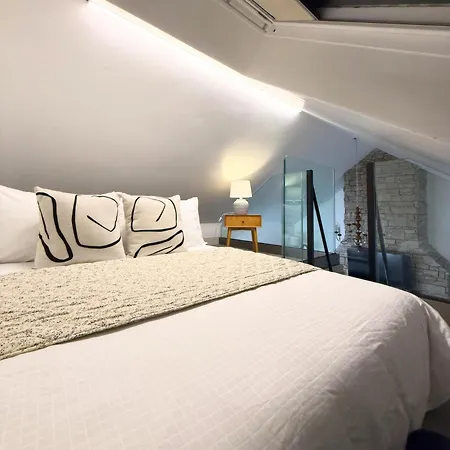 Holly Cozy Loft Feriehus *