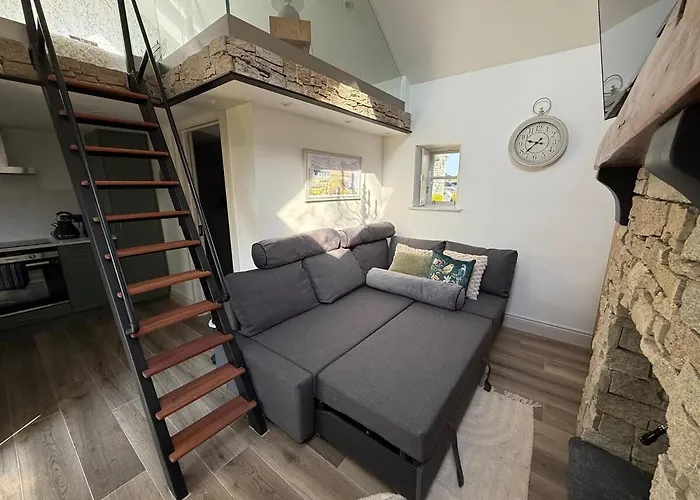 Feriehus Holly Cozy Loft Carrickslaney